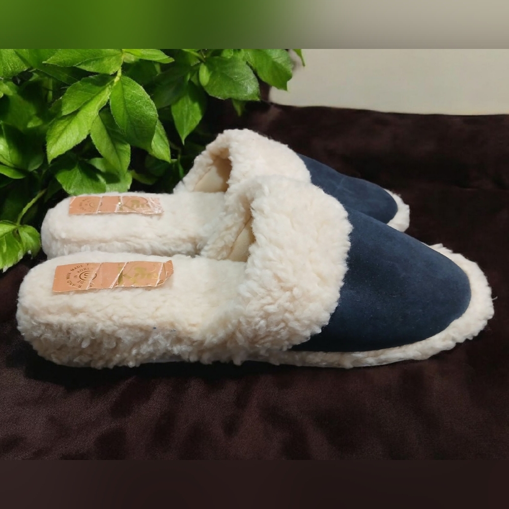 Kims Leather Korea Blue Sherpa Mule Slippers Womans Size 10
